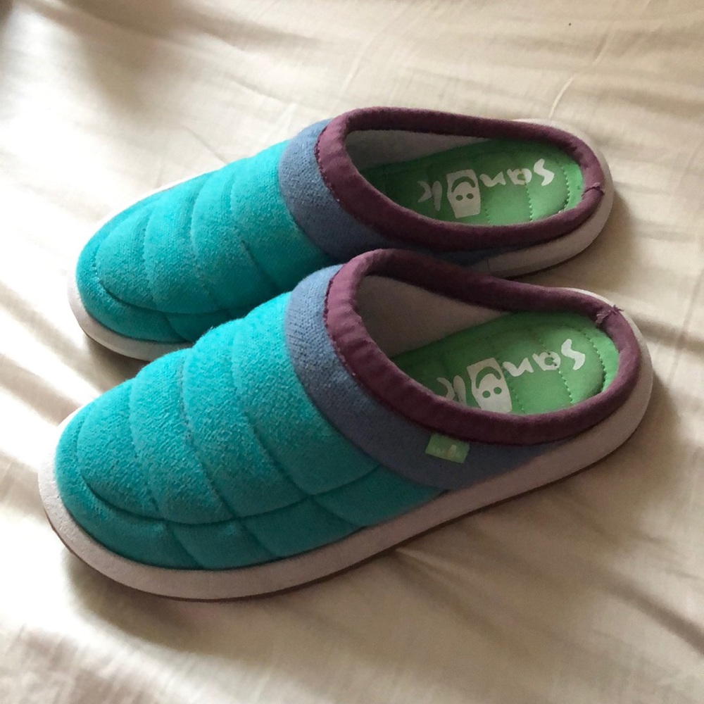 Sanuk Slippers 🧜‍♀️🐚
